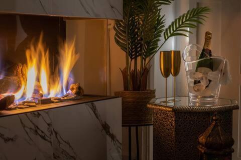Arabica Suites - Lujosa Vivienda Con Suites Chimeneas En Granada - Centro Eksteriør bilde
